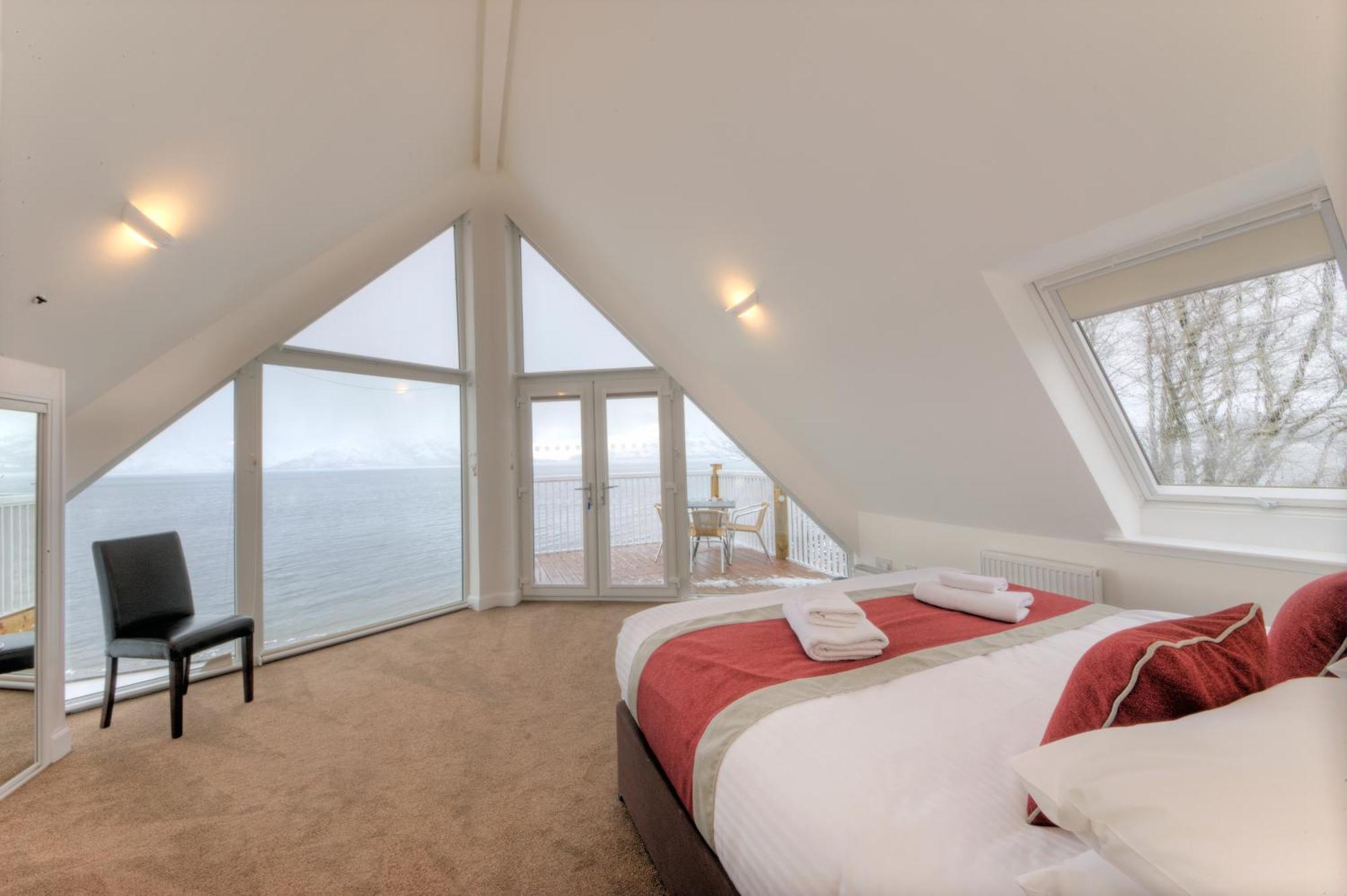 Beach Houses With Hot Tubs Glencoe Exterior photo